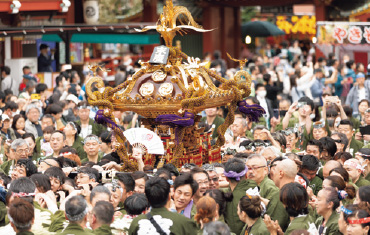 <br />
<b>Warning</b>:  Undefined variable $nihonbashi_yon in <b>/var/www/vhosts/kandamatsuri.com/httpdocs/include/pages/mikoshimiyairi.php</b> on line <b>73</b><br />
<br />
<b>Warning</b>:  Trying to access array offset on value of type null in <b>/var/www/vhosts/kandamatsuri.com/httpdocs/include/pages/mikoshimiyairi.php</b> on line <b>73</b><br />
